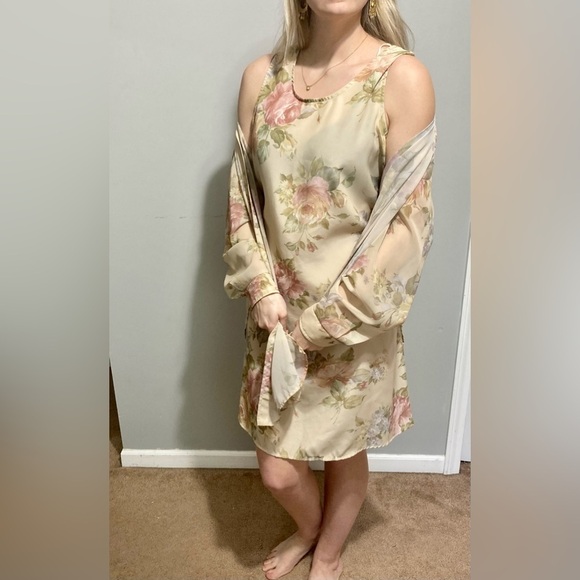 Beautiful Floral Vintage set by‎ Perceptions by Irene B, Size Large. - Picture 4 of 12